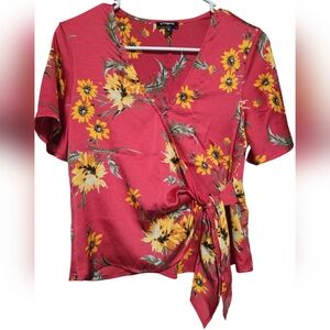 💋 5 for $25 Express Kimono Floral Shirt
